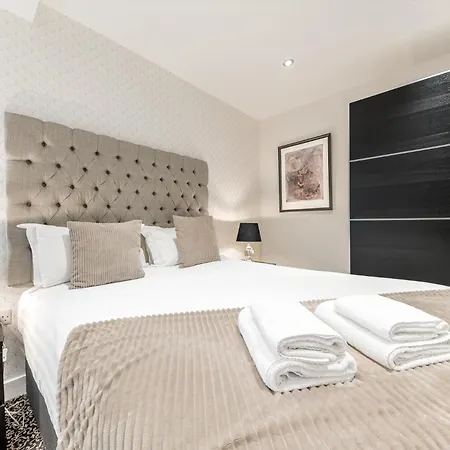Abbey Apartment