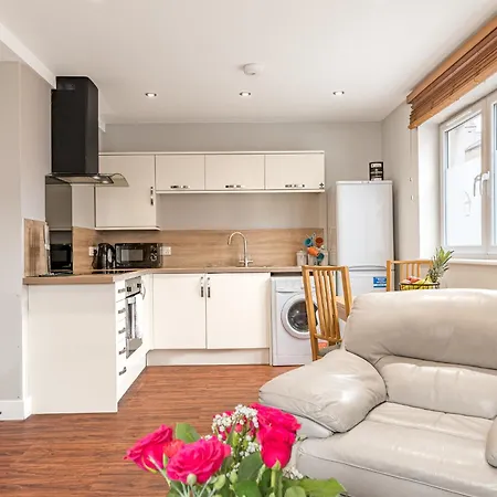 Apartment Abbey 4*