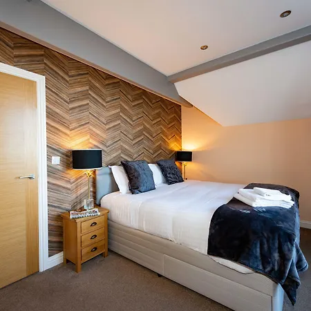 Daire Abbey - Modern Serviced - Tourists & Professionals
