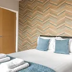 Abbey Apartments - Modern Serviced Apartments - Tourists & Professionals * Barrow-in-Furness