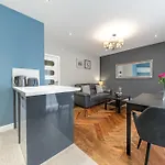 Abbey Apartments - Modern Serviced Apartments - Tourists & Professionals * Barrow-in-Furness