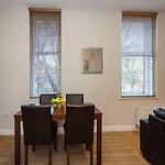 Apartment Abbey Apartments - Modern Serviced Apartments - Tourists & Professionals Barrow-in-Furness