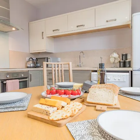 Abbey Modern For Tourists & Professionals 4* Barrow-in-Furness