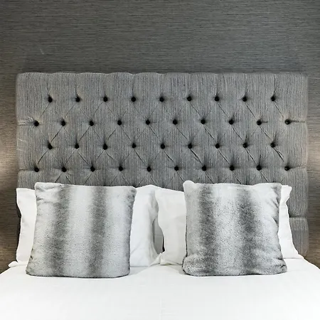 Appartamento Abbey - Modern Serviced - Tourists & Professionals