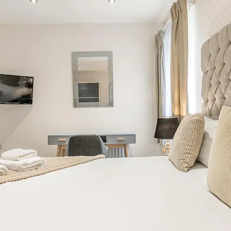 Apartment Abbey Modern For Tourists & Professionals