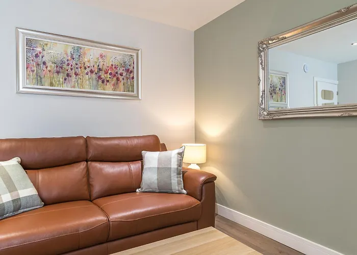 Abbey Apartments - Modern Serviced Apartments - Tourists & Professionals Apartment Barrow-in-Furness