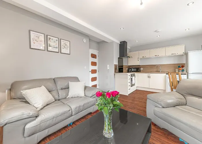 Apartment Abbey Apartments - Modern Serviced Apartments - Tourists & Professionals