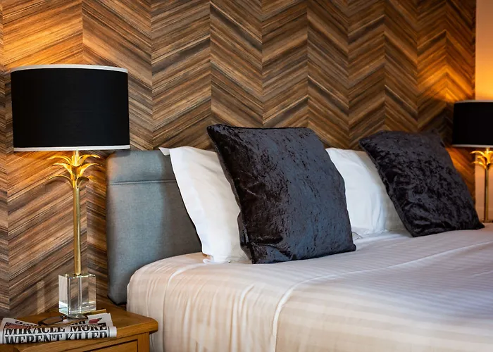 Abbey Apartments - Modern Serviced Apartments - Tourists & Professionals Barrow-in-Furness