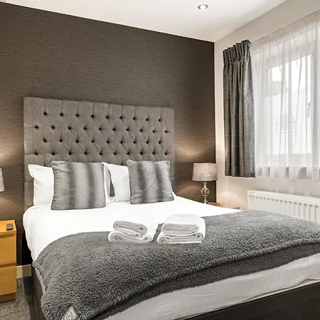 Abbey Modern For Tourists & Professionals 4*