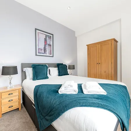Abbey Modern For Tourists & Professionals 4*