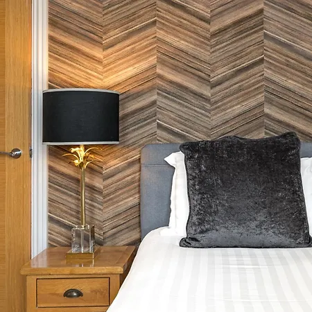 Abbey Modern For Tourists & Professionals 4*