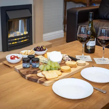 Abbey Modern For Tourists & Professionals Daire